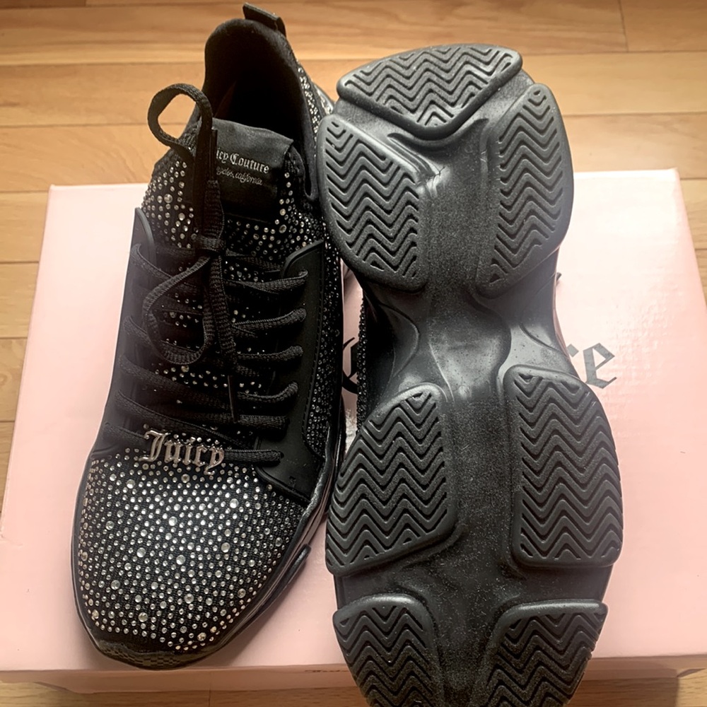 JUICY COUTURE NIB GORGEOUS JC-ADANA SNEAKERS WITH BLING 💎 - Picture 7 of 8